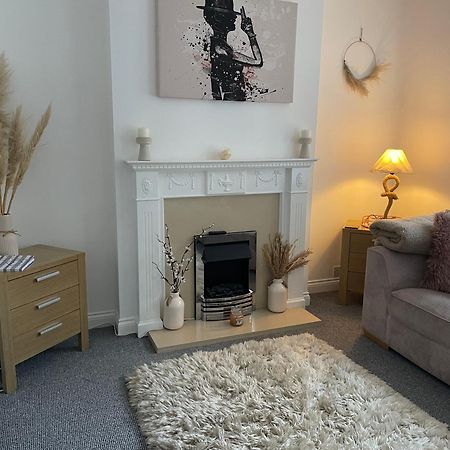 Central Blue Holiday Home. Bridlington Extérieur photo